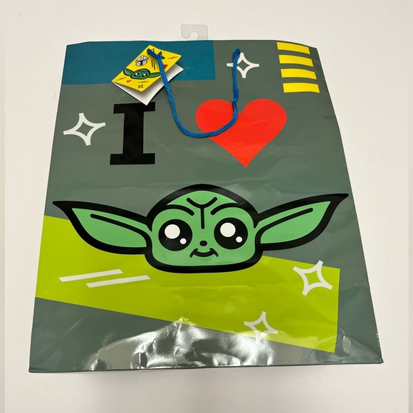 ❤️ FREE with any purchase 🙏🏽 Unique Star Wars Baby Yoda Child Gift Bag - Picture 4 of 13